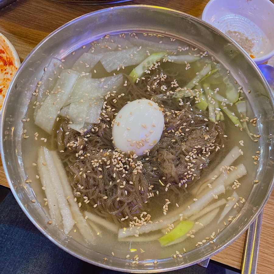 유쾌한뒷고기 이미지