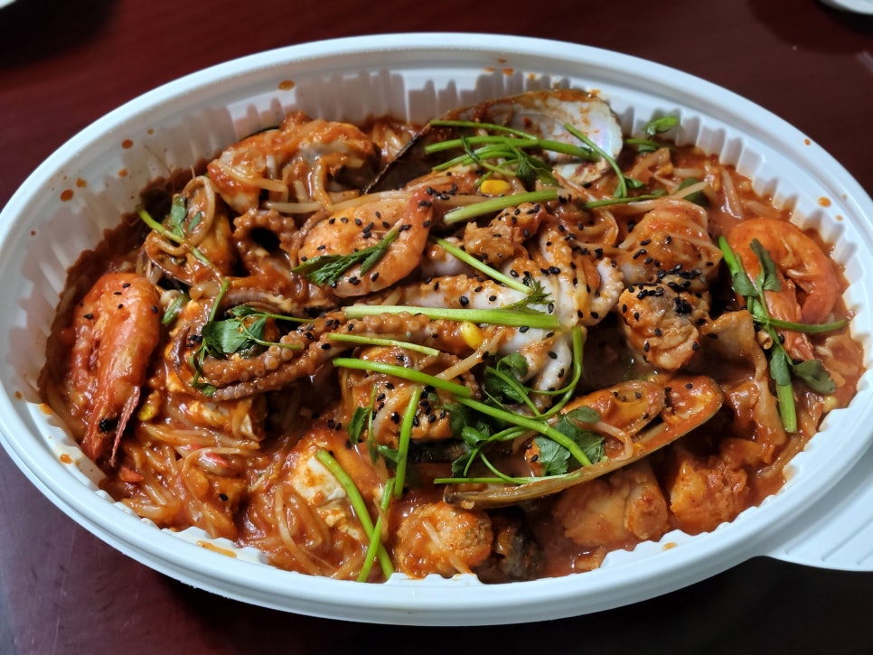 함지박해물아구찜 이미지