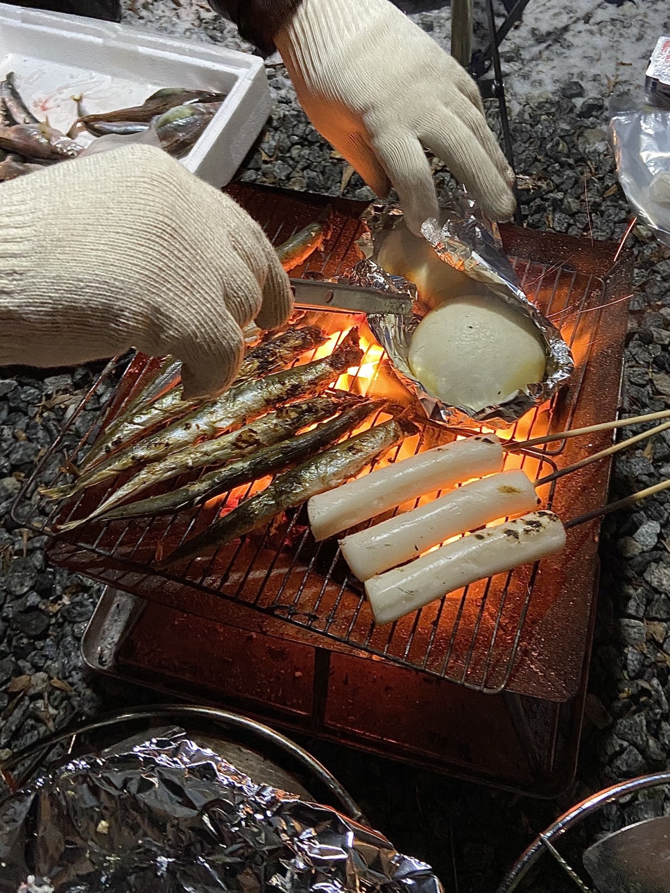 산속청년들 이미지
