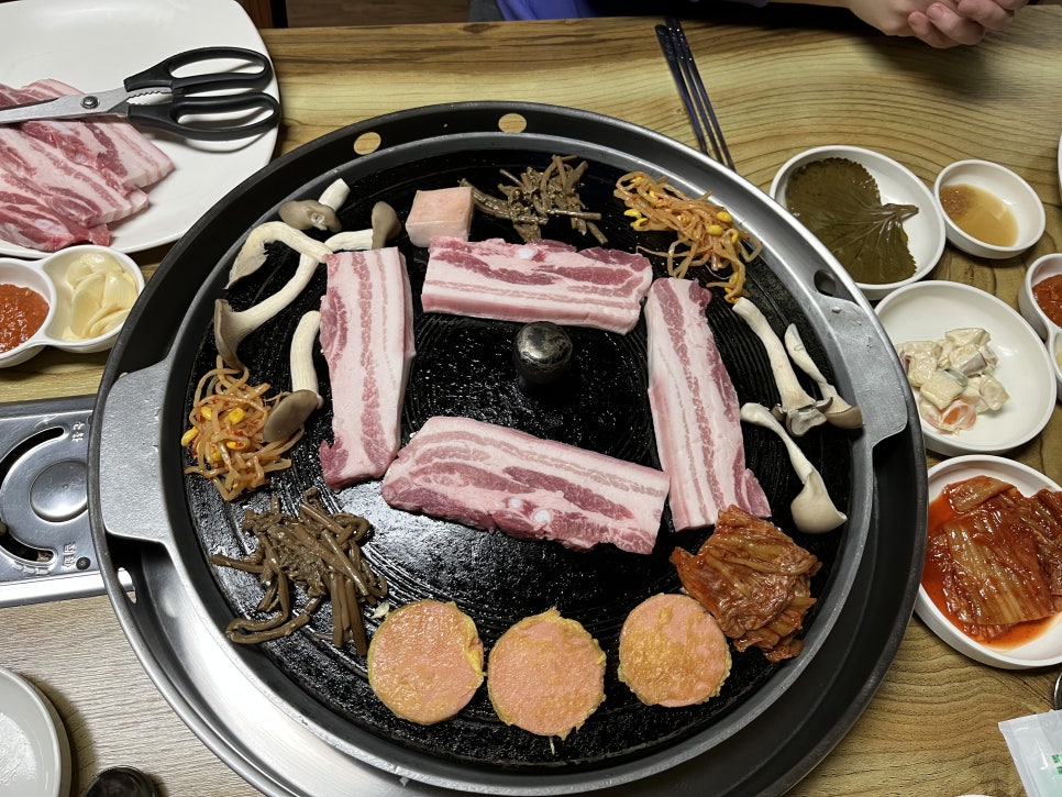 고향맛돈 이미지