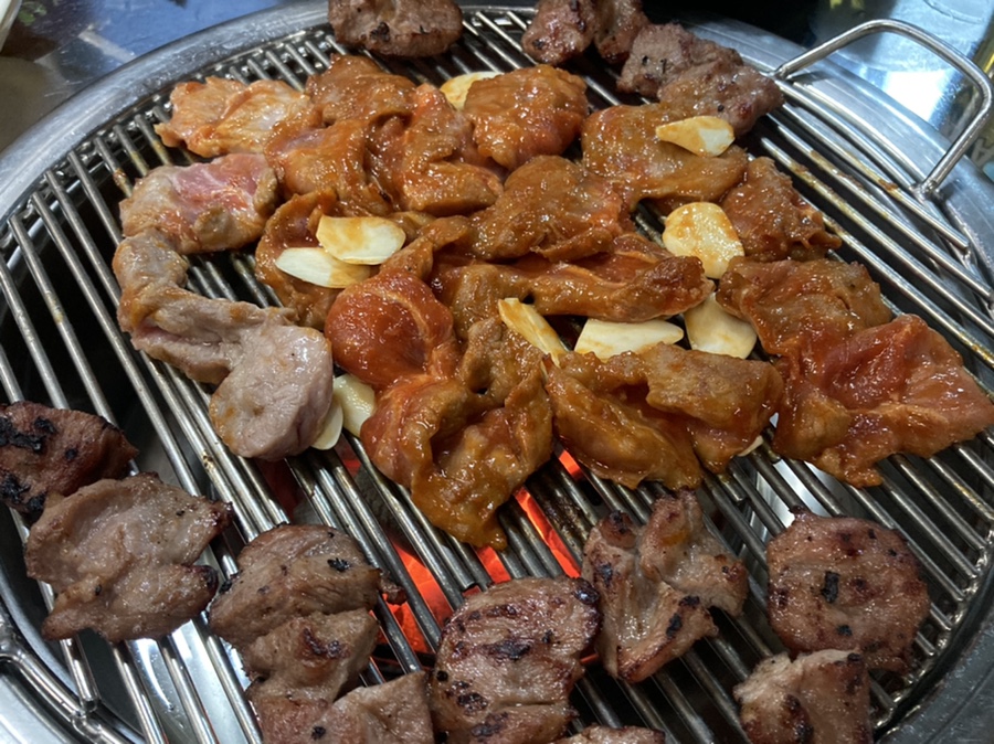 돼지뽈집 이미지
