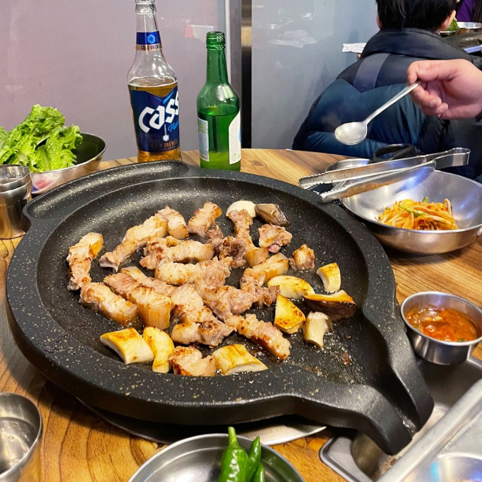 제주부리는돼지 이미지