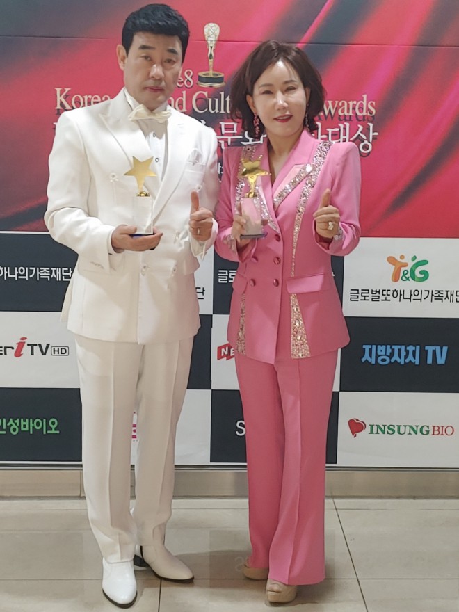 쨍하고해뜰날 이미지