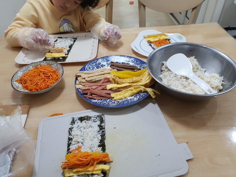 맘꼬마김밥 이미지