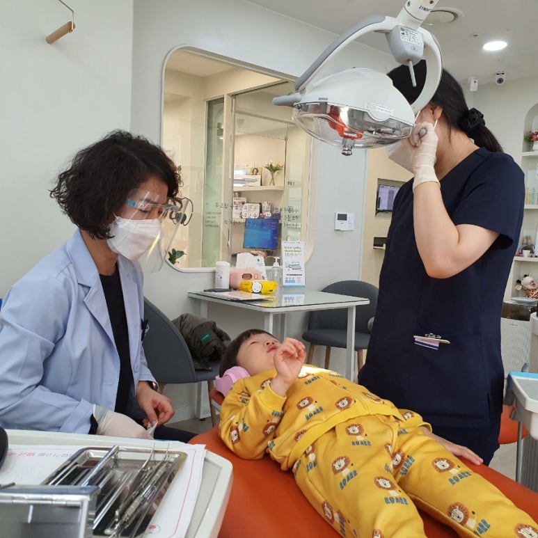 서울튼튼키즈치과의원 이미지