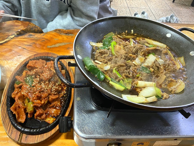 돌솥밥 기사식당 이미지