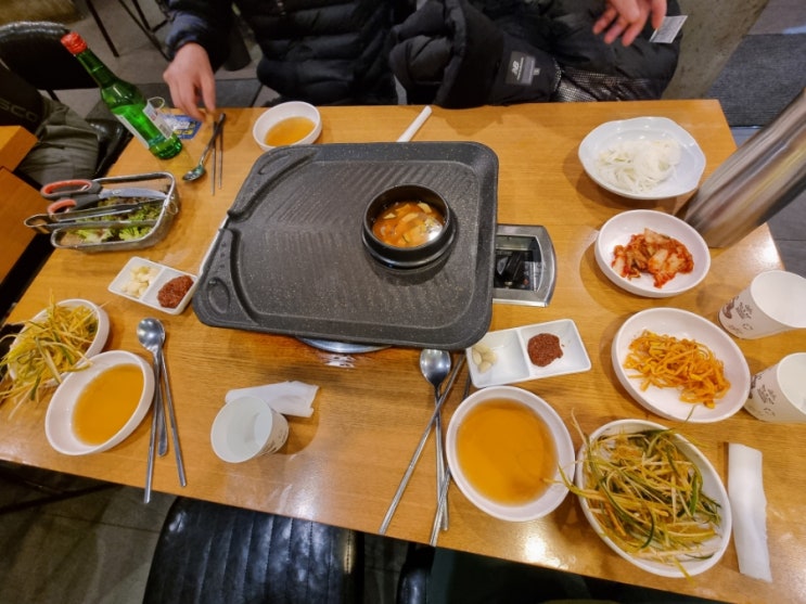 육품달 이미지