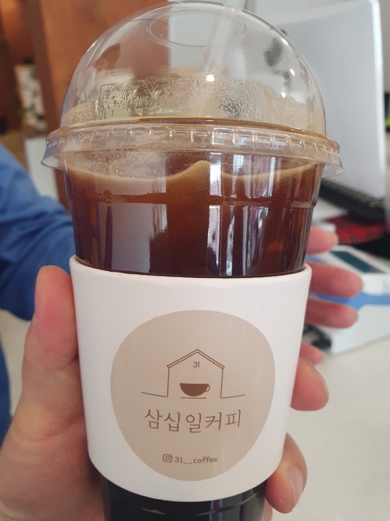 삼십일커피 이미지