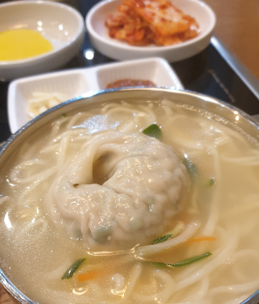 달인명동칼국수보쌈 이미지