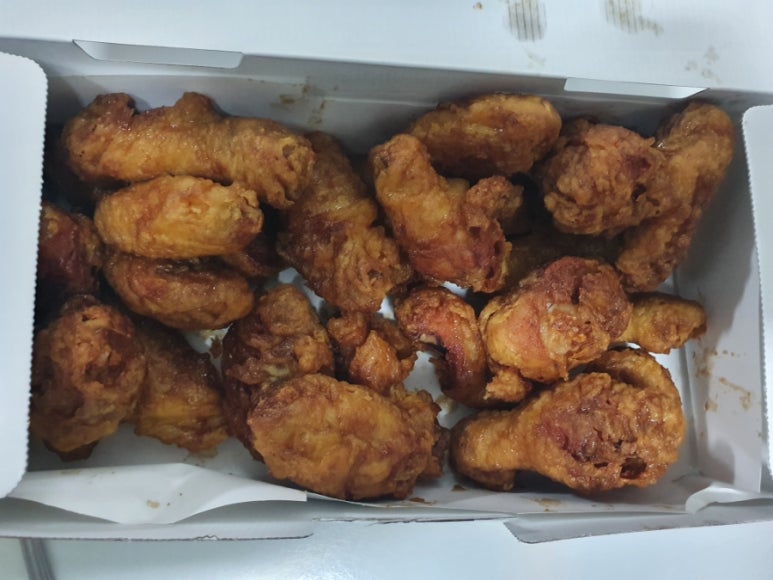 교촌치킨아라점 이미지
