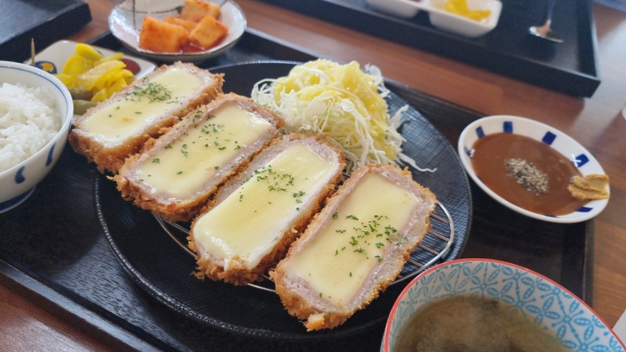 돈까스&국수 이미지