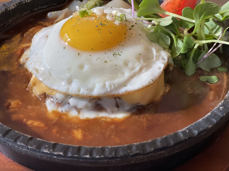 식탁의 하루 이미지