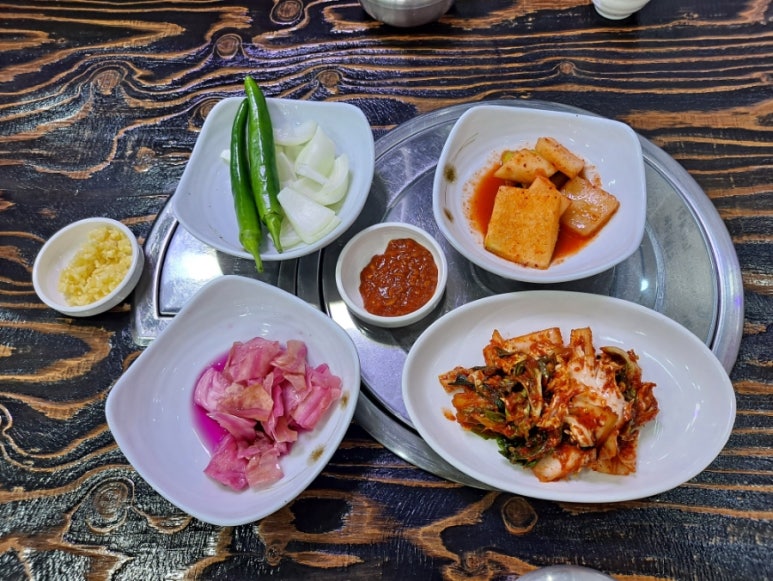 속리산염소요리 이미지