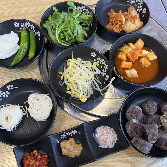 첫번째건강국밥 이미지
