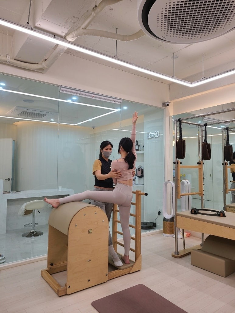 플랫폼필라테스 이미지