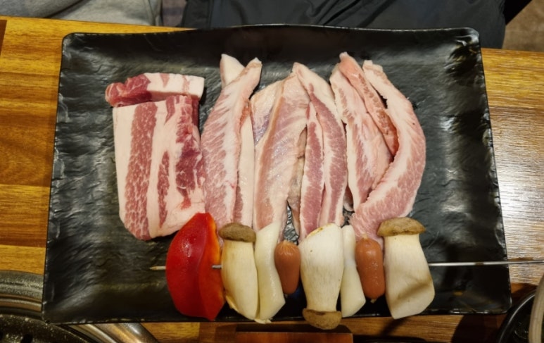 16돈 이미지