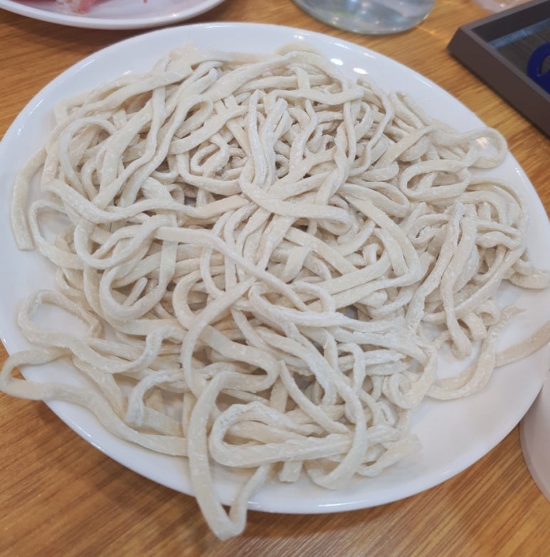 샤브샤브.칼국수 이미지