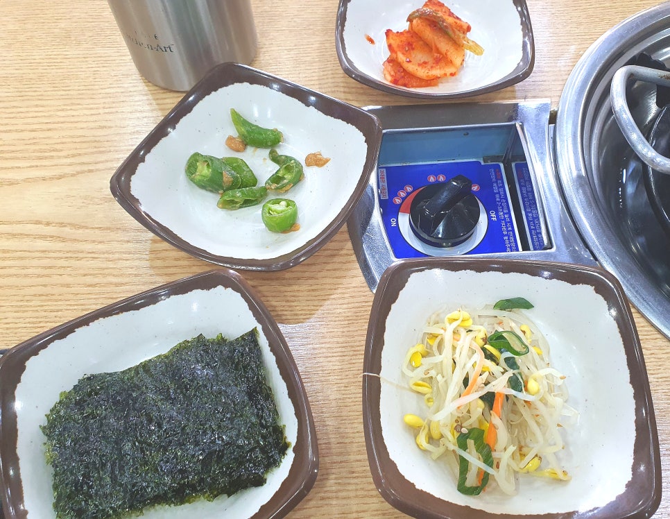뽀글이생돼지김치찌개 이미지