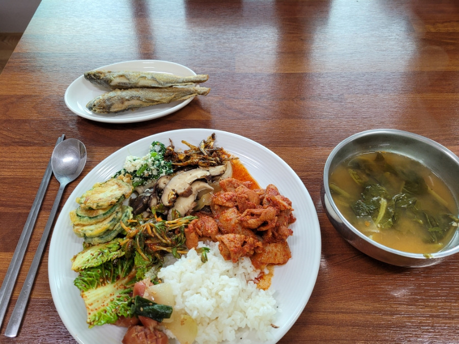 삼남매식당 이미지
