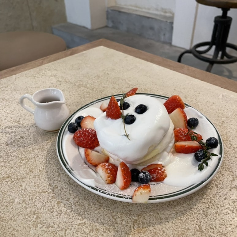 카페칼럼 이미지