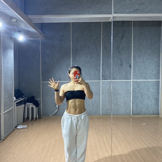 몸치댄스 연습실 이미지