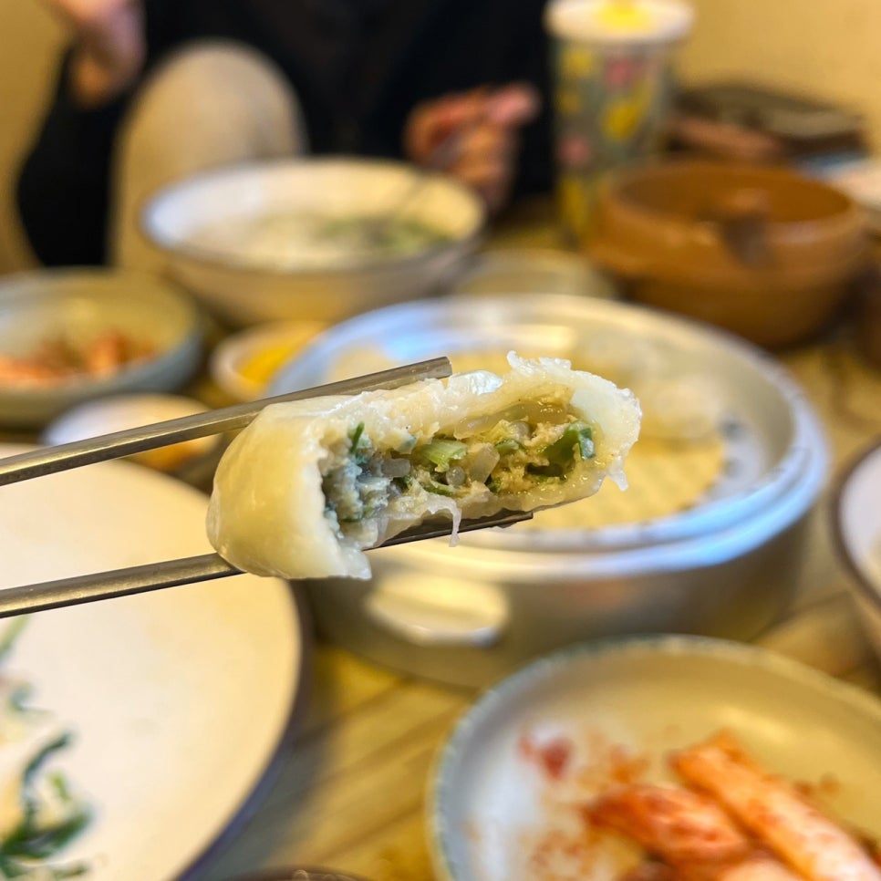 뜨락칼국수 이미지