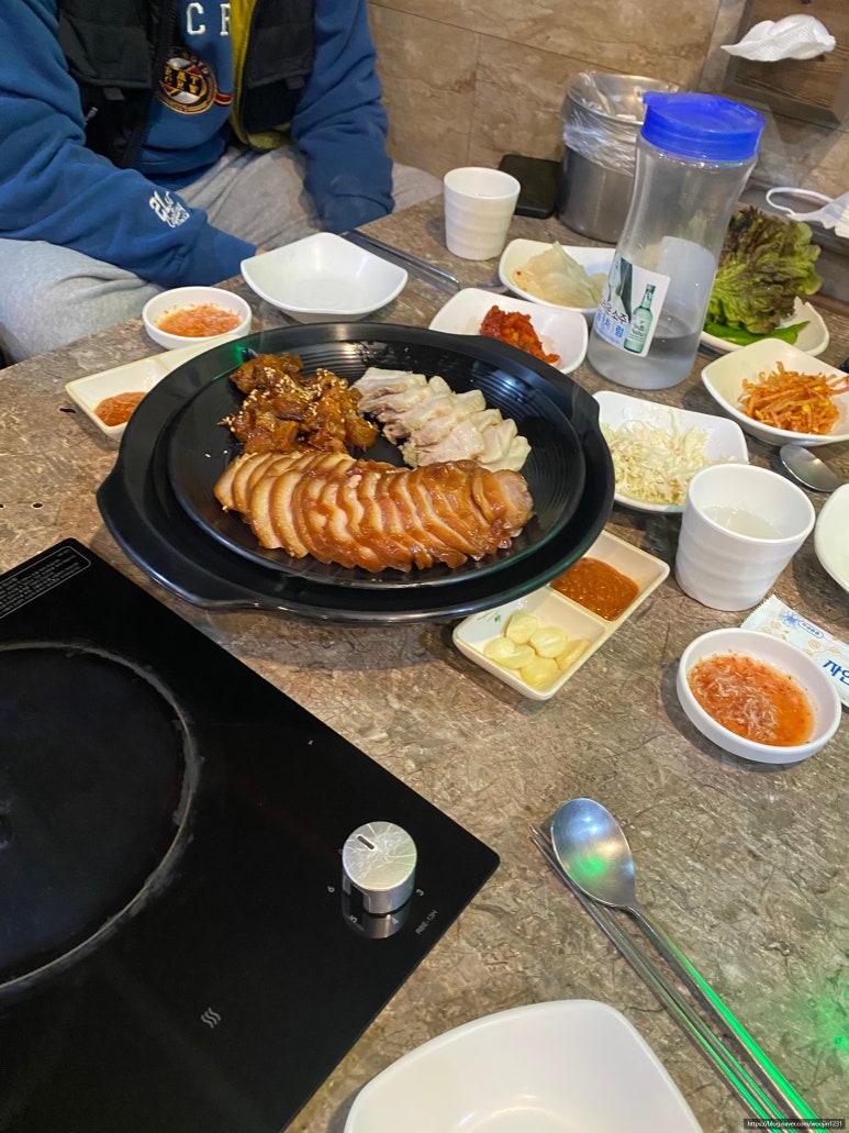 고가네족발 이미지