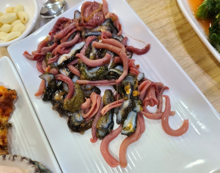 자갈치원조연탄불산꼼장어;김천횟집 이미지