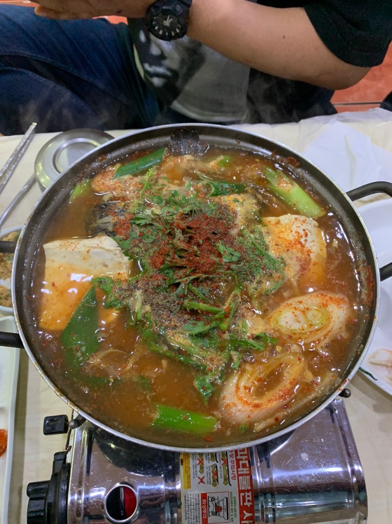 산고기횟집 이미지