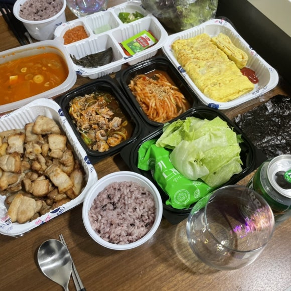 꼬꼬방집으로삼겹용인 이미지