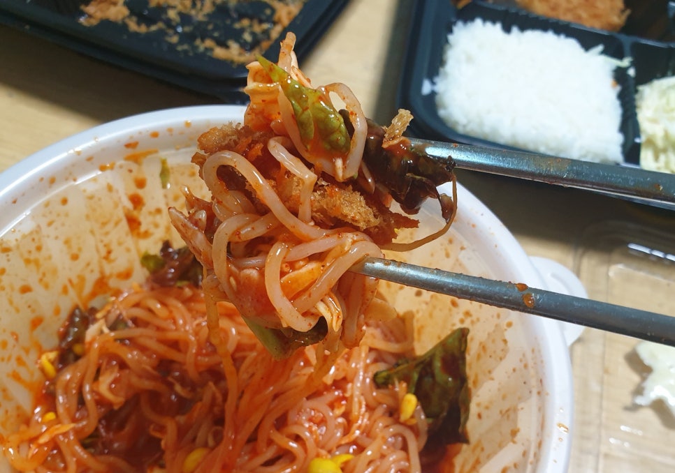 에바돈가츠 구서점 이미지