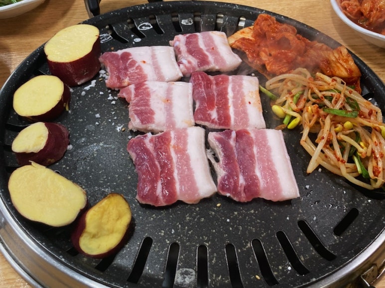 동명식육식당 이미지