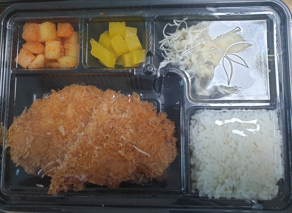 에바돈가츠 구서점 이미지