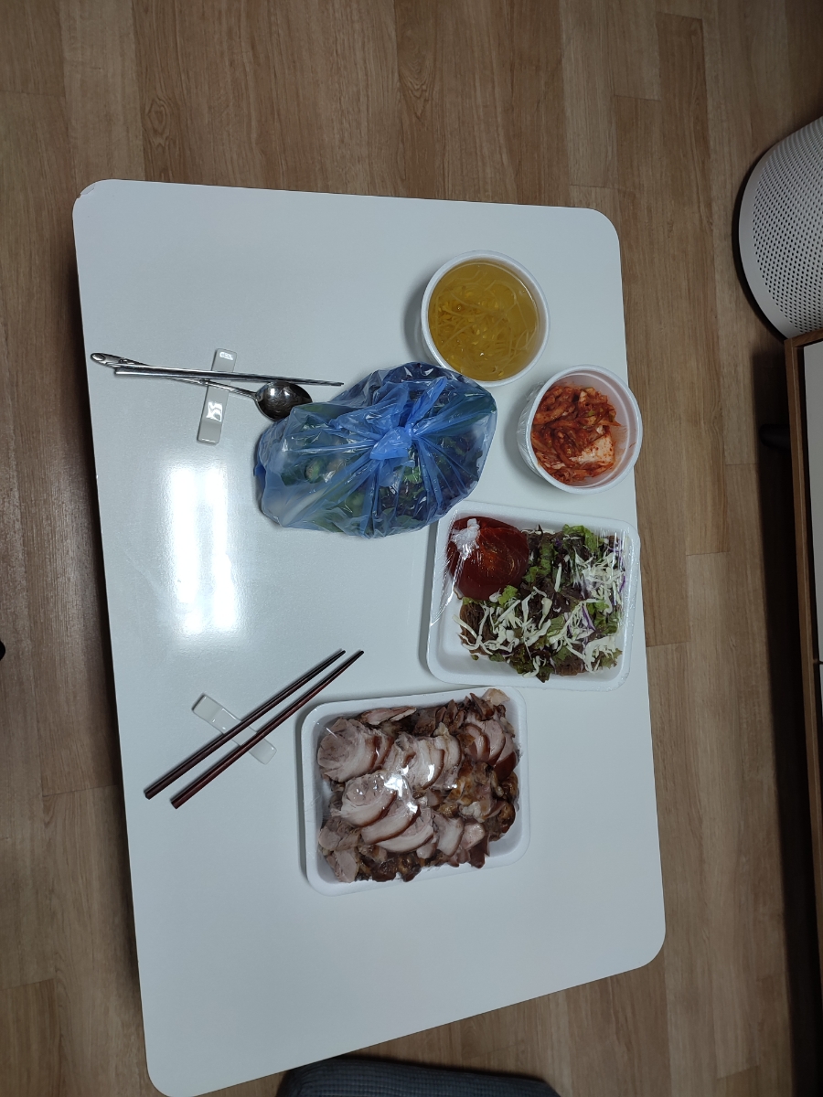 병천순대 왕족발 이미지