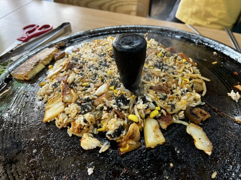 ssack쓰리솥뚜껑김치삼겹살 이미지