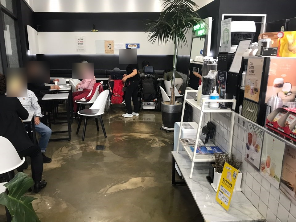 카페051 온천장역점 이미지