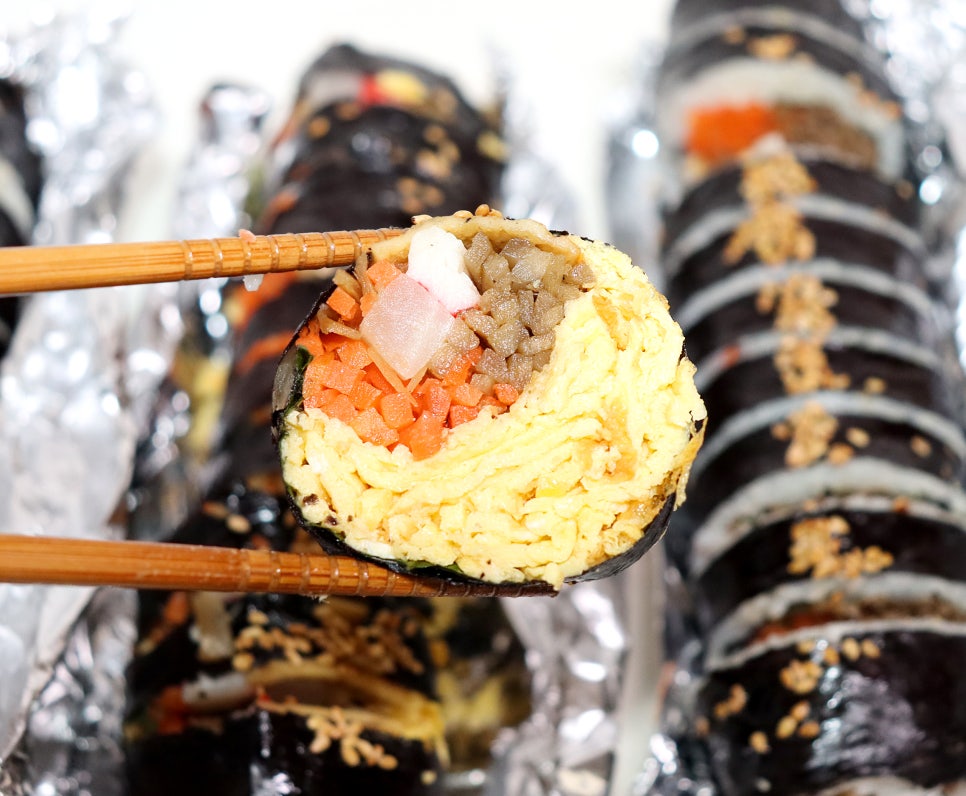 반한김밥 이미지