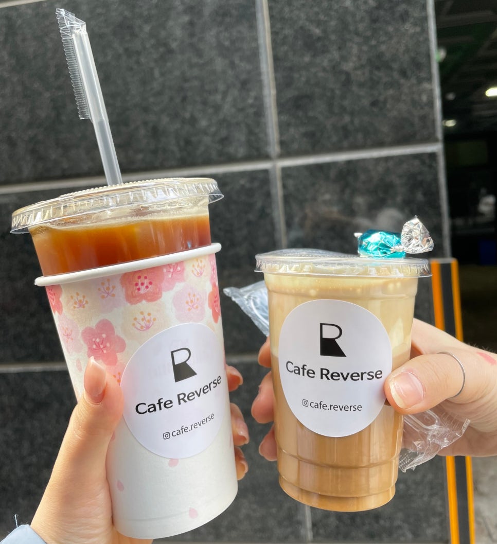 카페 리버스(Cafe Reverse) 이미지