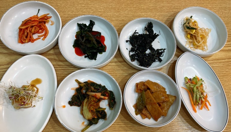 목련집 이미지