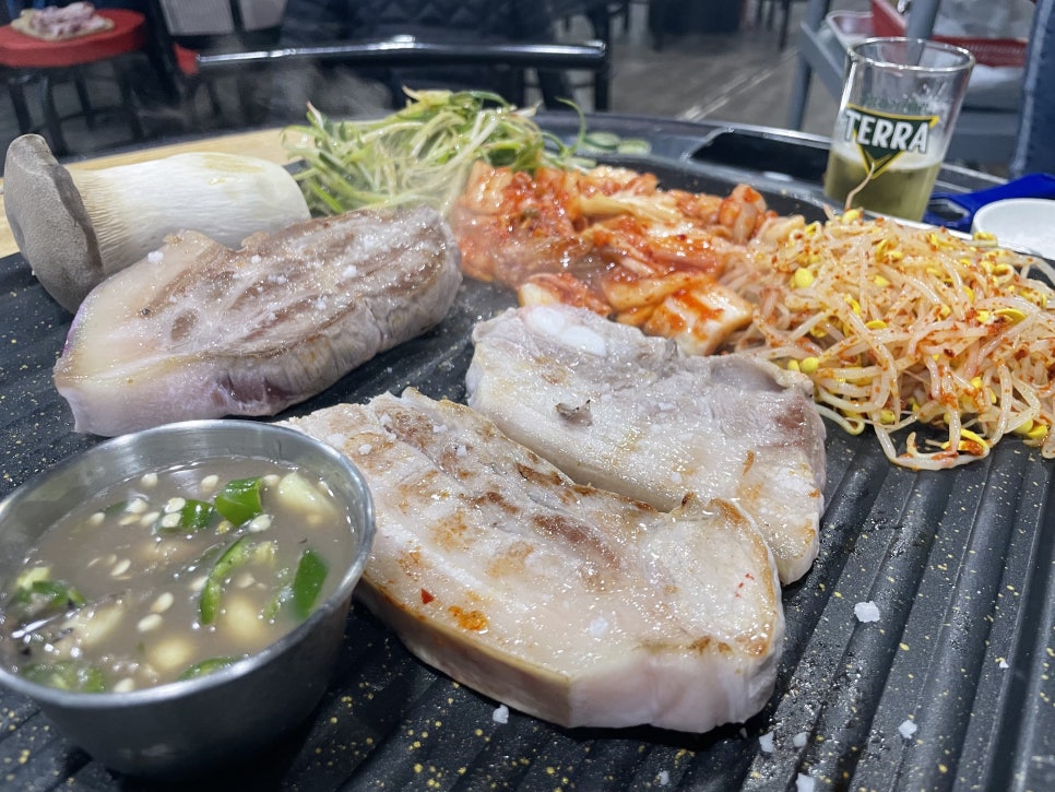 늘조은명품흑돼지 이미지