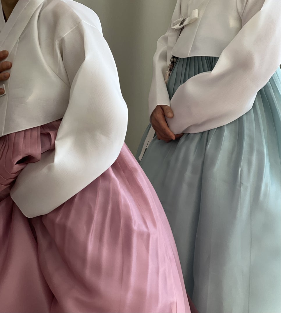 아띠아리한복 이미지