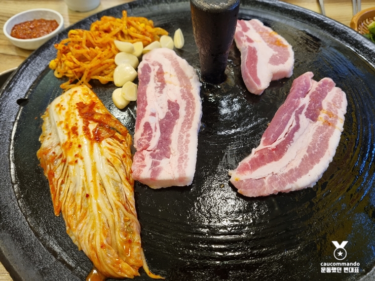 미소가솥뚜껑생삼겹살 이미지