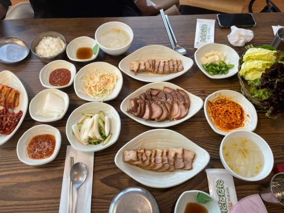 천하임금님한방족발 이미지