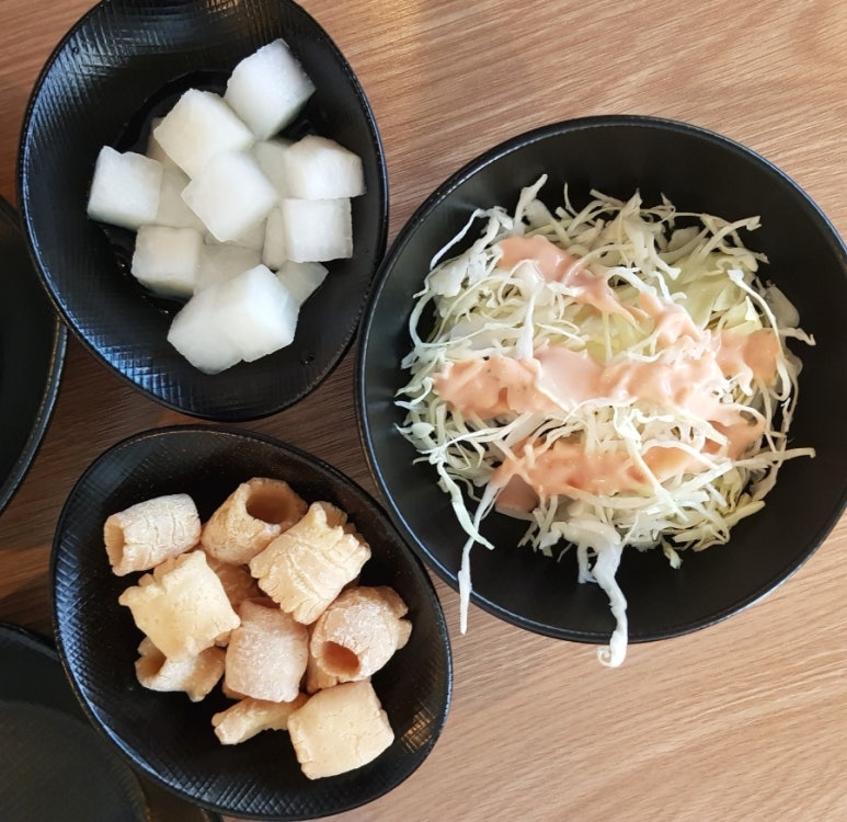 치킨에홀린까닭홀까닭 이미지