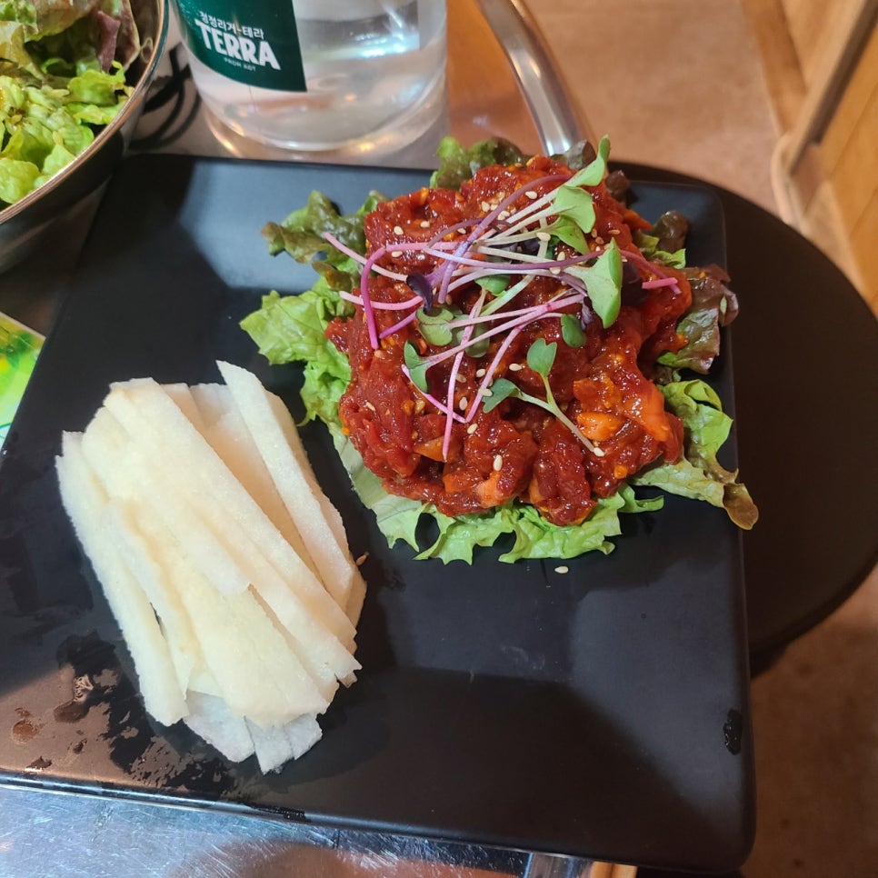 깍뚝연탄구이 이미지