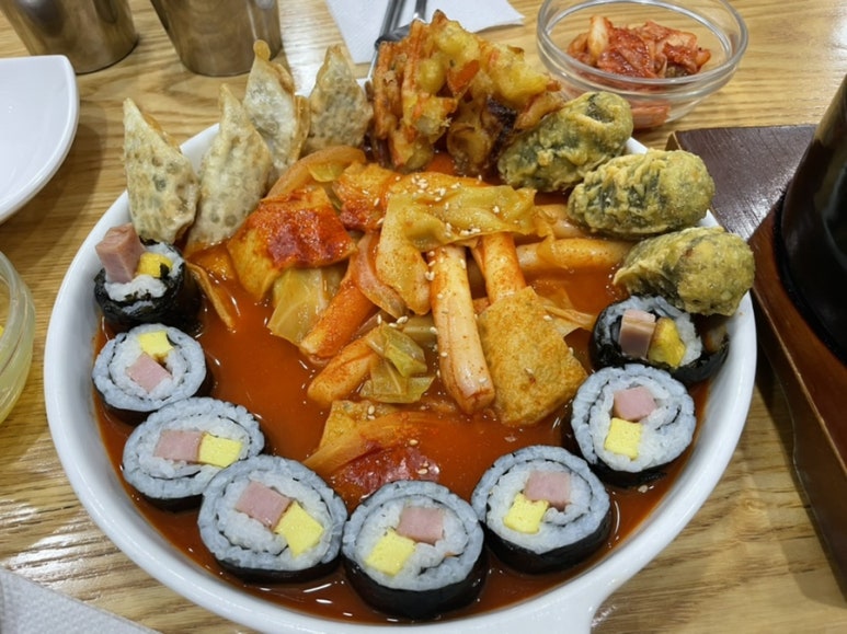 얌샘김밥 신길점 이미지