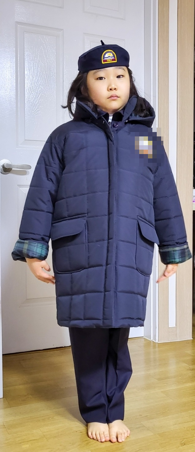 미카엘라교복 이미지