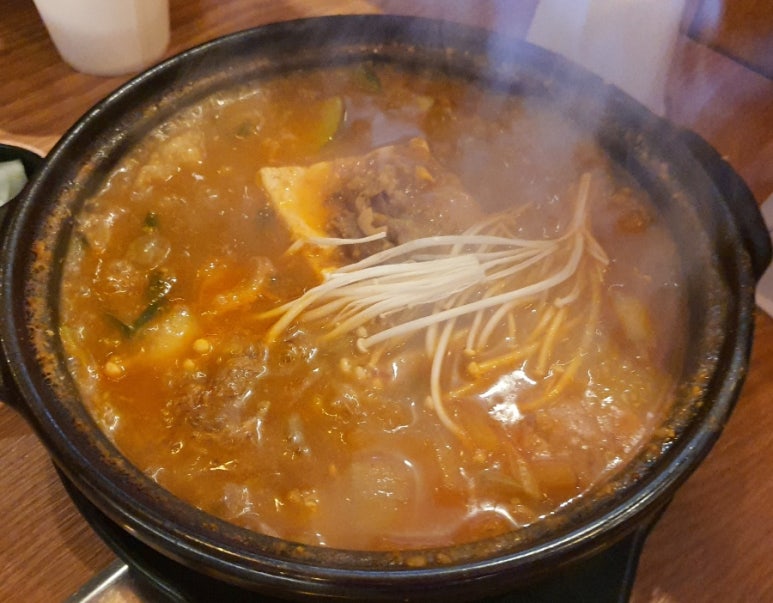 이차돌팔용점 이미지