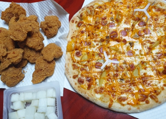 피자나라치킨공주정읍 이미지