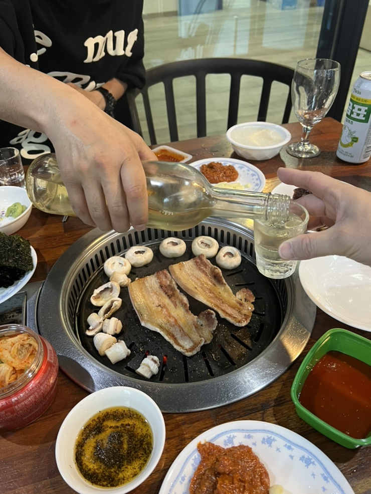 할매식육점 이미지